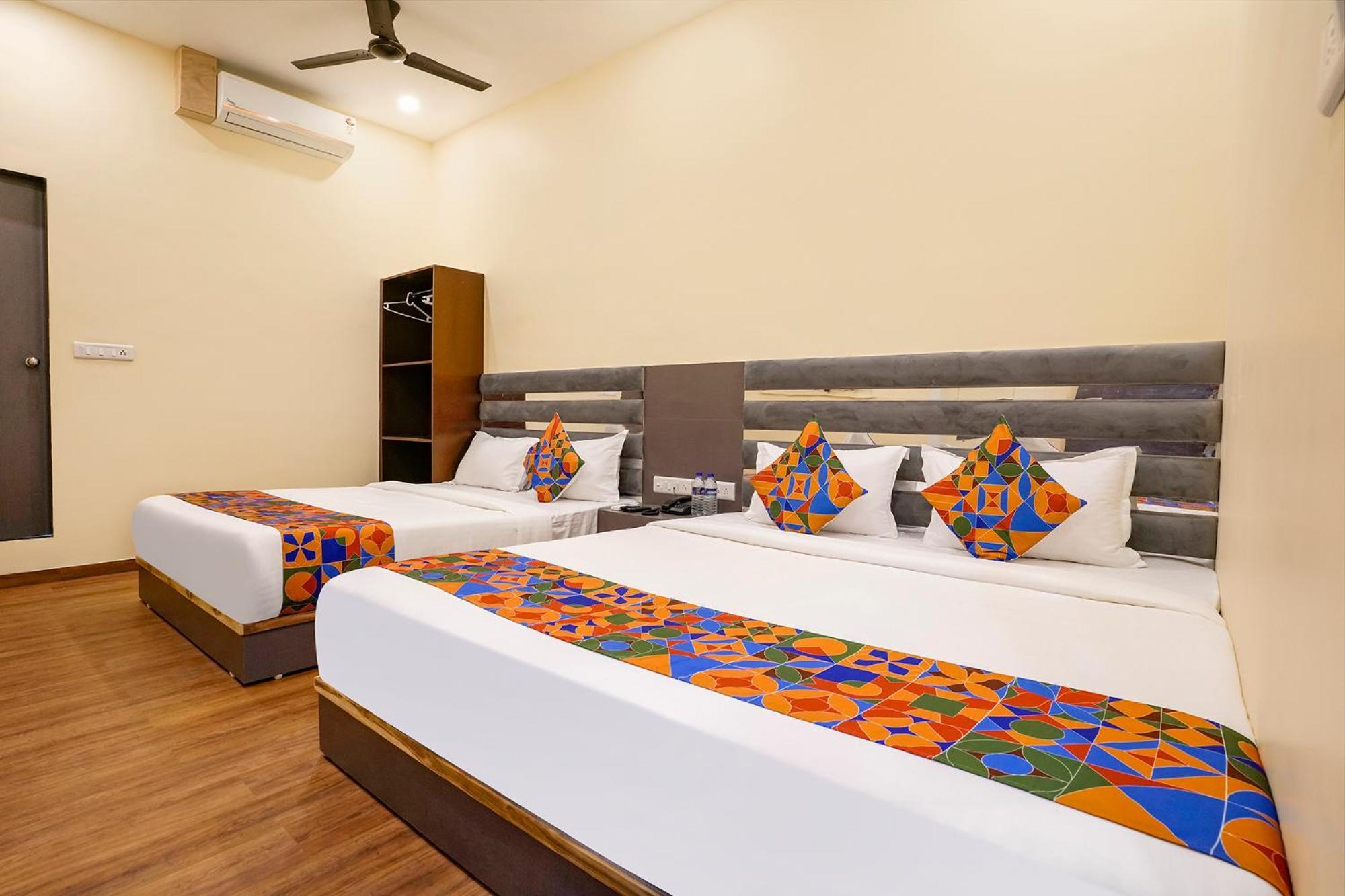 Fabhotel Freedom International - Nr Mumbai International Airport Bombaim Exterior foto