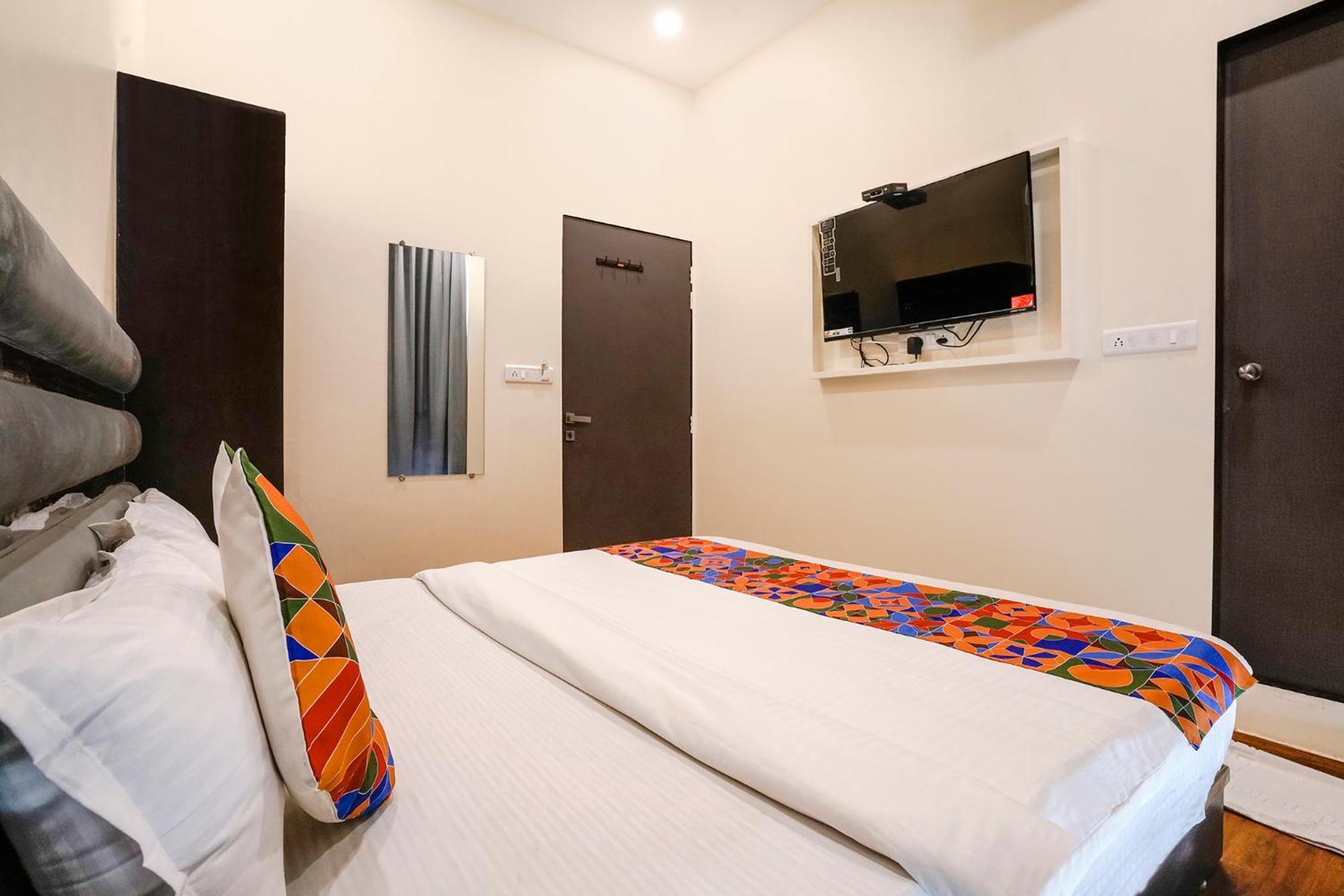 Fabhotel Freedom International - Nr Mumbai International Airport Bombaim Exterior foto