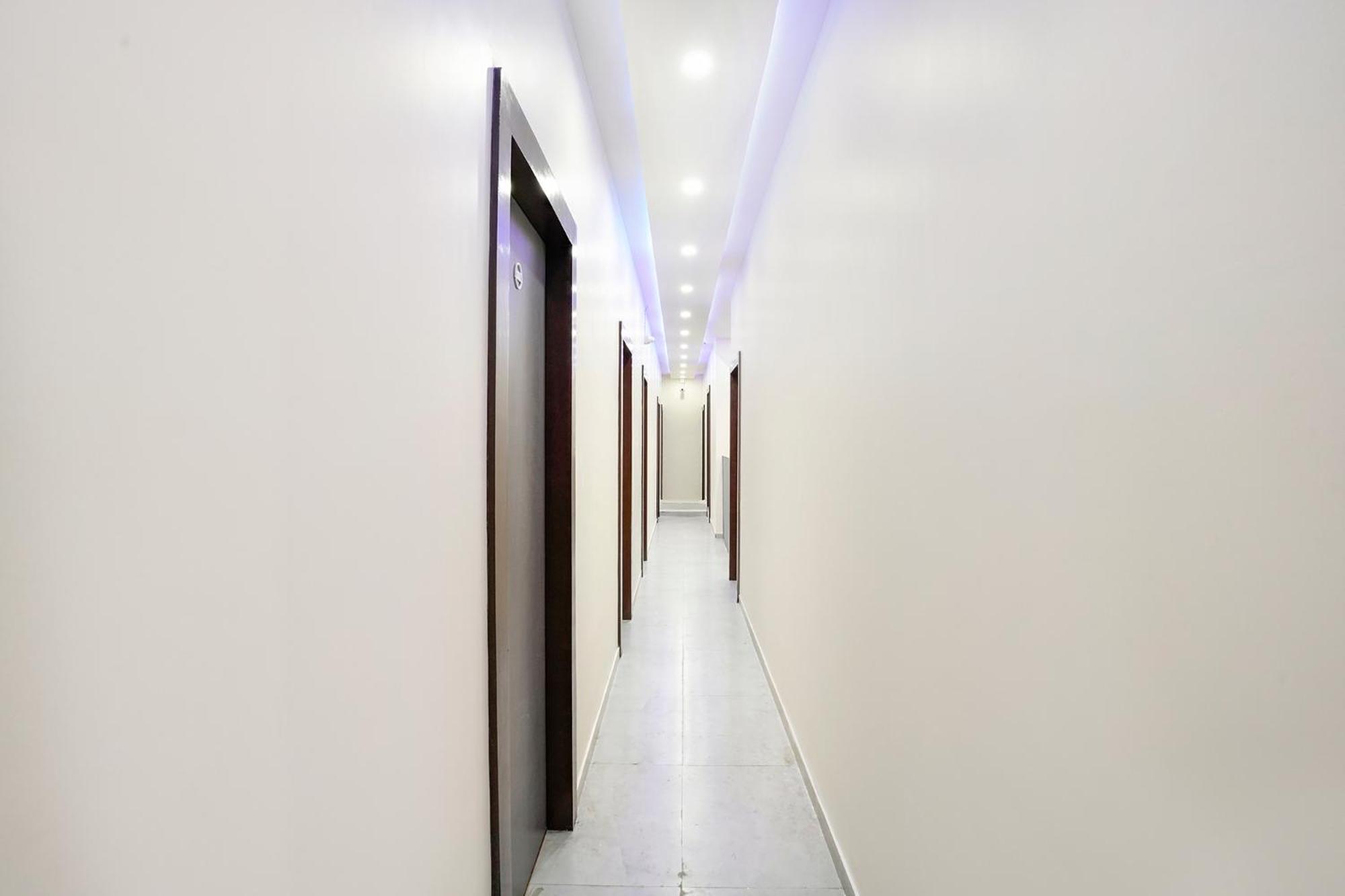 Fabhotel Freedom International - Nr Mumbai International Airport Bombaim Exterior foto